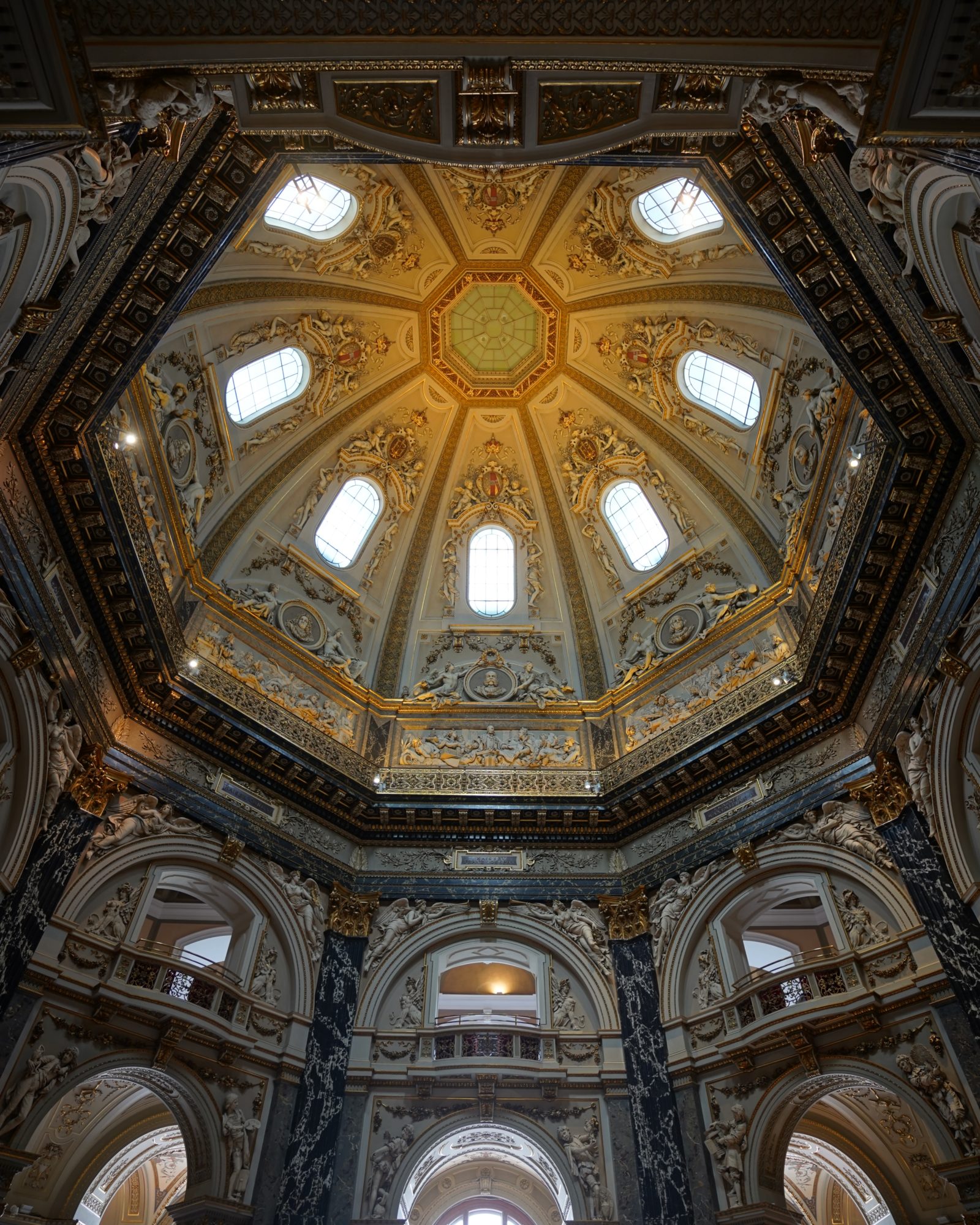 Elaborately decorated dome over the second floor